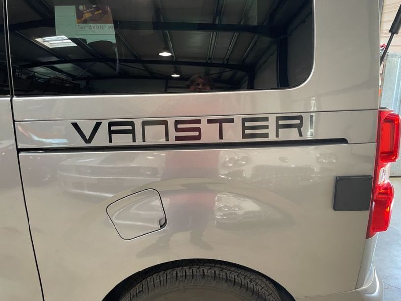 Occasion PEUGEOT VANSTER 2024 Vaucluse 84