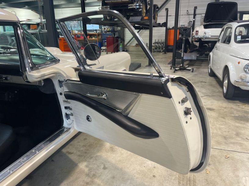 Occasion FORD THUNDERBIRD 1956 Vaucluse 84