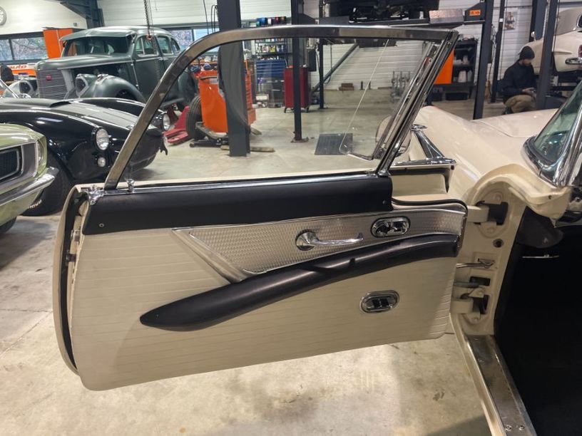 Occasion FORD THUNDERBIRD 1956 Vaucluse 84