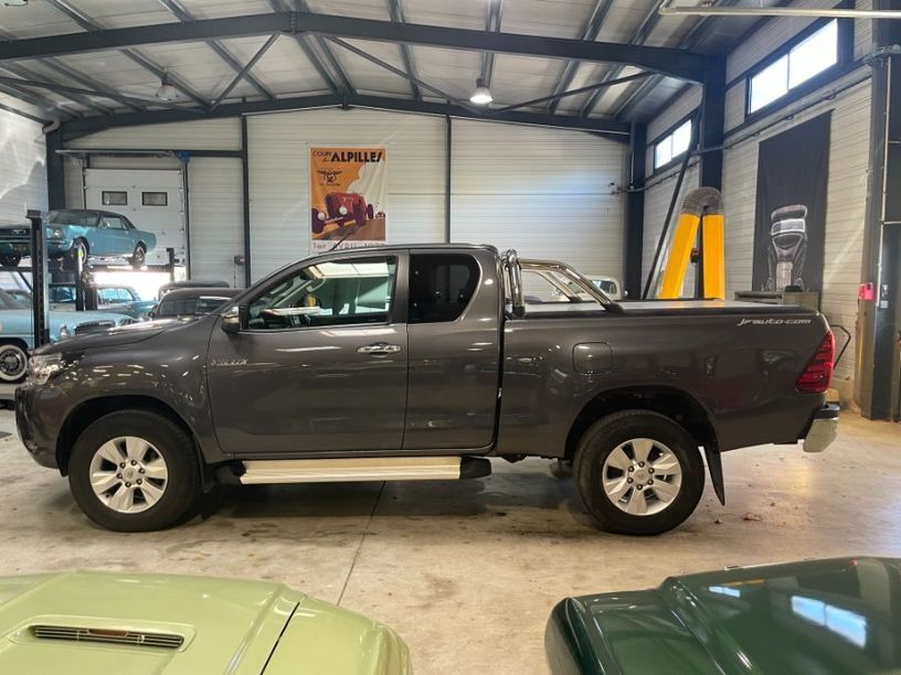 Occasion TOYOTA HILUX X-TRA CAB 2018 Vaucluse 84