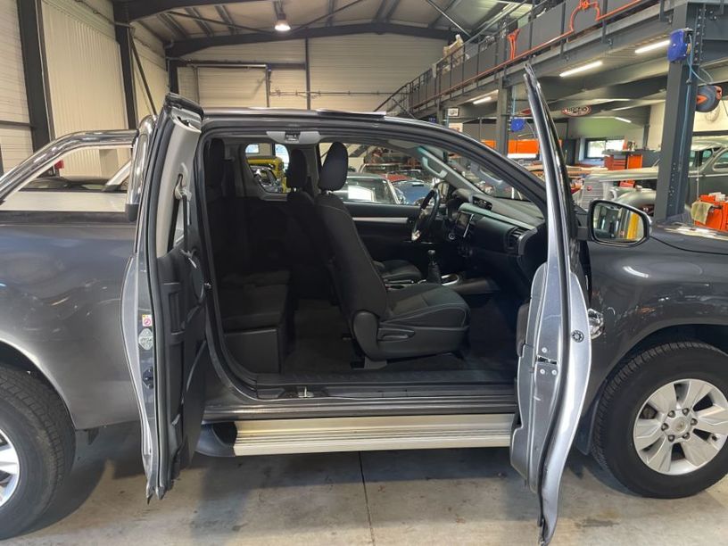Occasion TOYOTA HILUX X-TRA CAB 2018 Vaucluse 84