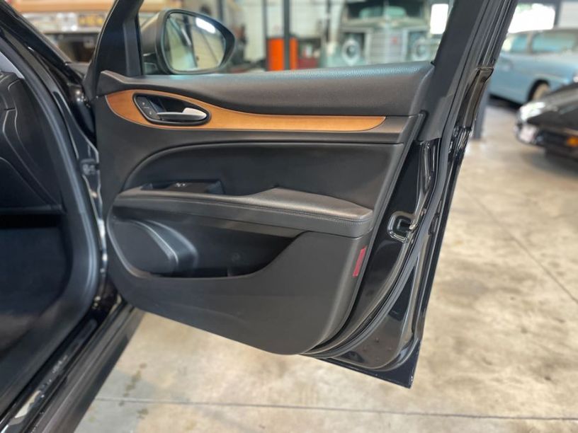 Occasion ALFA ROMEO STELVIO 2017 Vaucluse 84