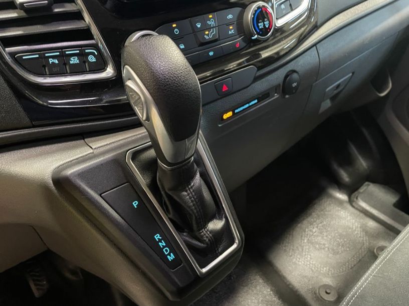 Occasion FORD TRANSIT CUSTOM BVA 170 CV 2021 Vaucluse 84