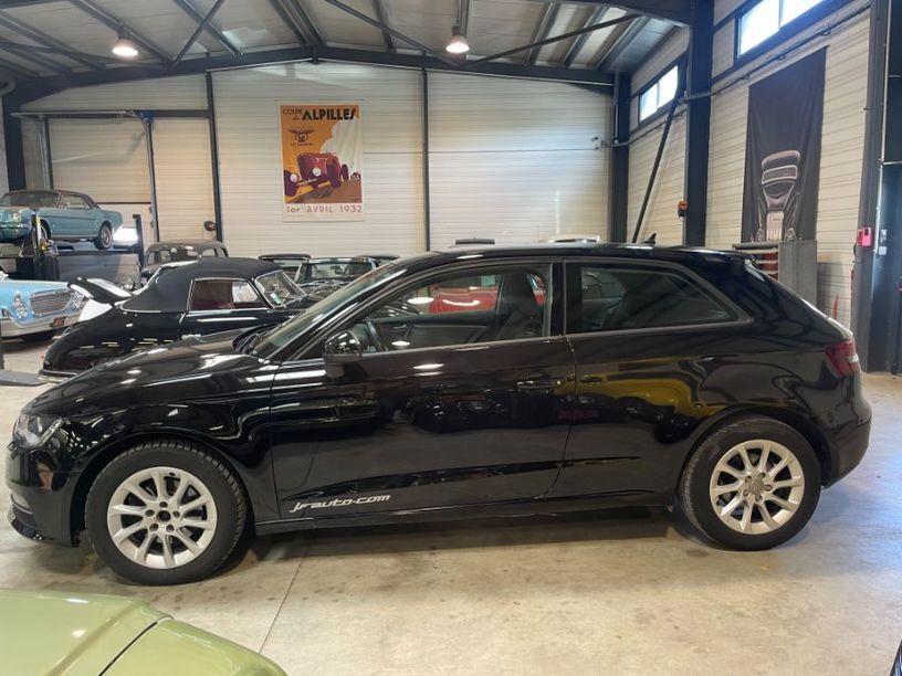 Occasion AUDI A3 1.6 tdI 105 cv 2013 Vaucluse 84