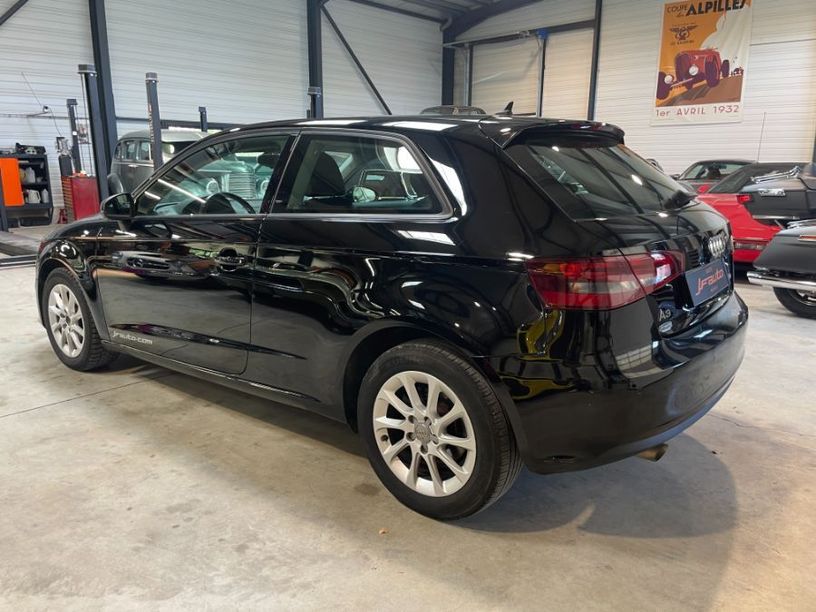 Occasion AUDI A3 1.6 tdI 105 cv 2013 Vaucluse 84
