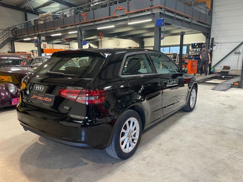 Occasion AUDI A3 1.6 tdI 105 cv 2013 Vaucluse 84
