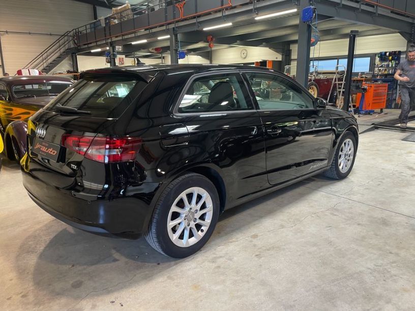 Occasion AUDI A3 1.6 tdI 105 cv 2013 Vaucluse 84