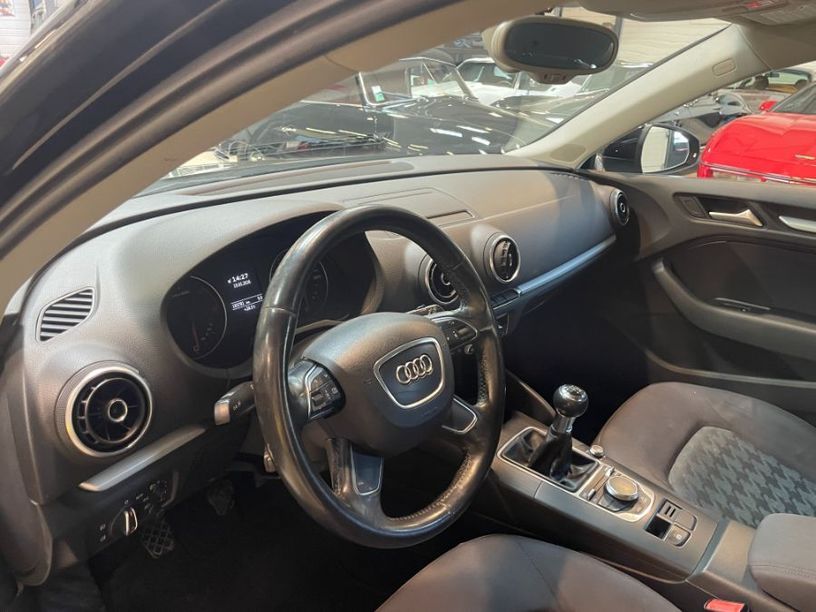 Occasion AUDI A3 1.6 tdI 105 cv 2013 Vaucluse 84