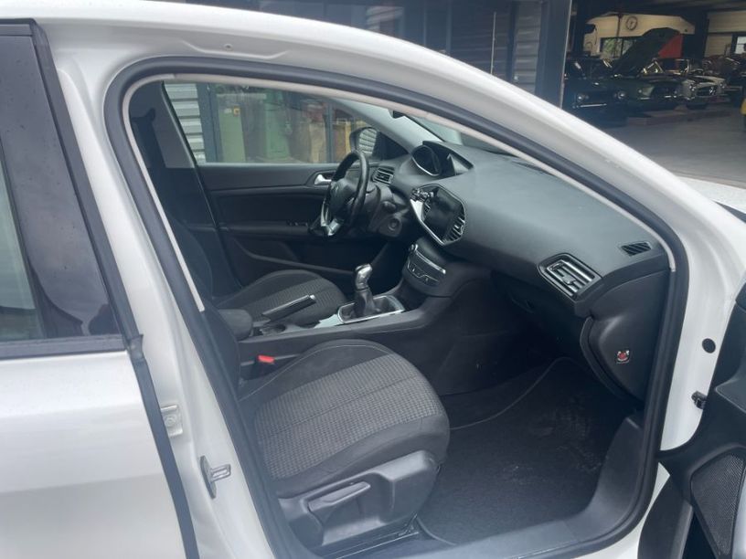 Occasion PEUGEOT 308 AFFAIRE 2018 Vaucluse 84