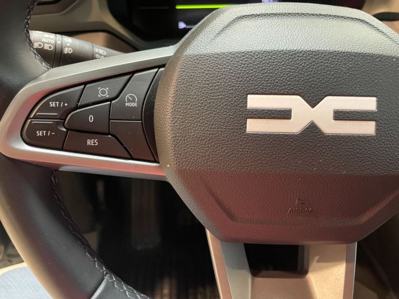 Occasion DACIA DUSTER 1.6 HYBRID 140 ch 2025 Vaucluse 84