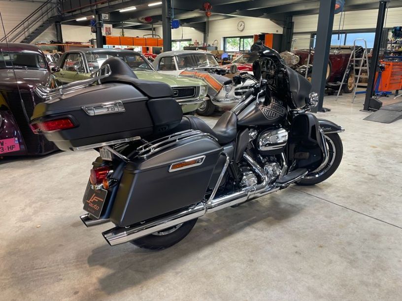 Occasion HARLEY-DAVIDSON ELECTRA GLIDE 2017 Vaucluse 84