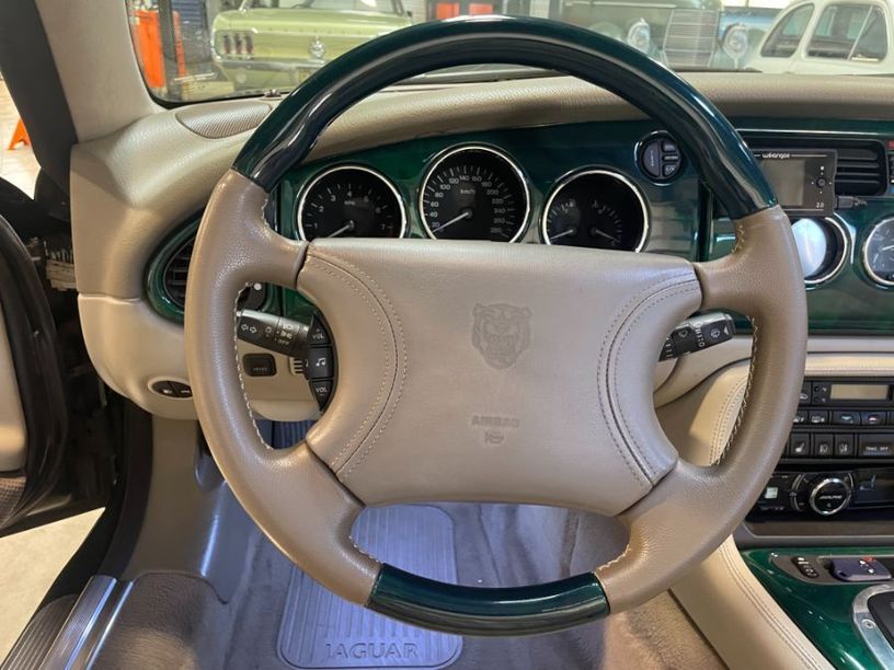 Occasion JAGUAR XK8 CABRIOLET 1996 Vaucluse 84