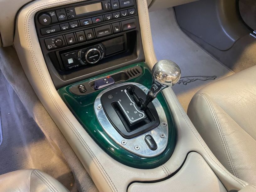 Occasion JAGUAR XK8 CABRIOLET 1996 Vaucluse 84