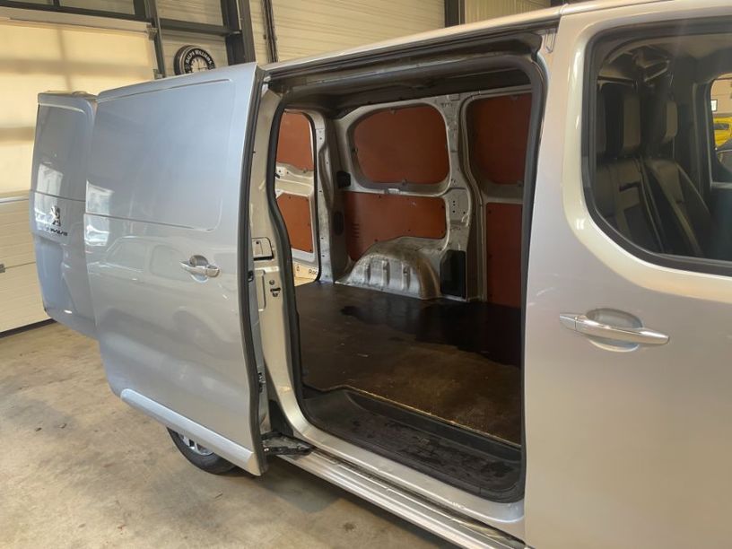 Occasion PEUGEOT EXPERT 2.0 BVA 180 ch 2016 Vaucluse 84