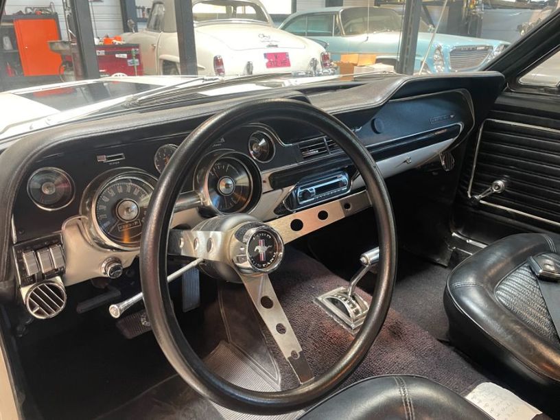 Occasion FORD MUSTANG 68 TOIT VINYL 1968 Vaucluse 84