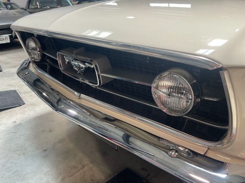 Occasion FORD MUSTANG 68 TOIT VINYL 1968 Vaucluse 84