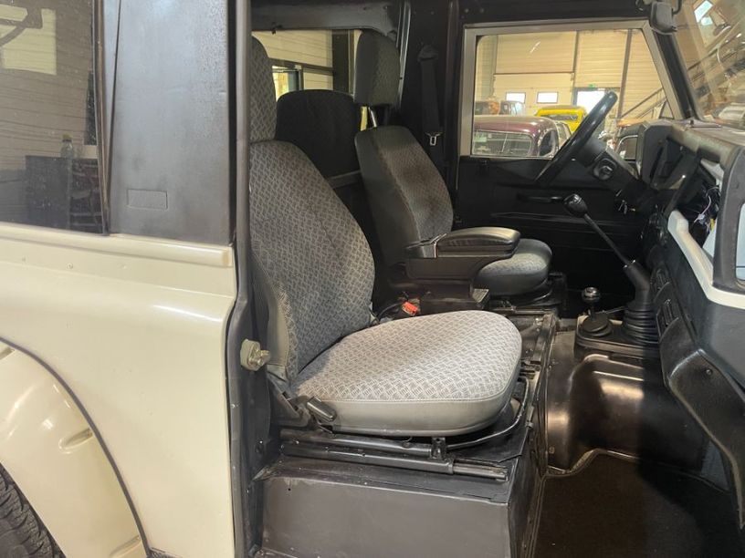 Occasion LAND ROVER DEFENDER TD5 7 PLACES 1999 Vaucluse 84